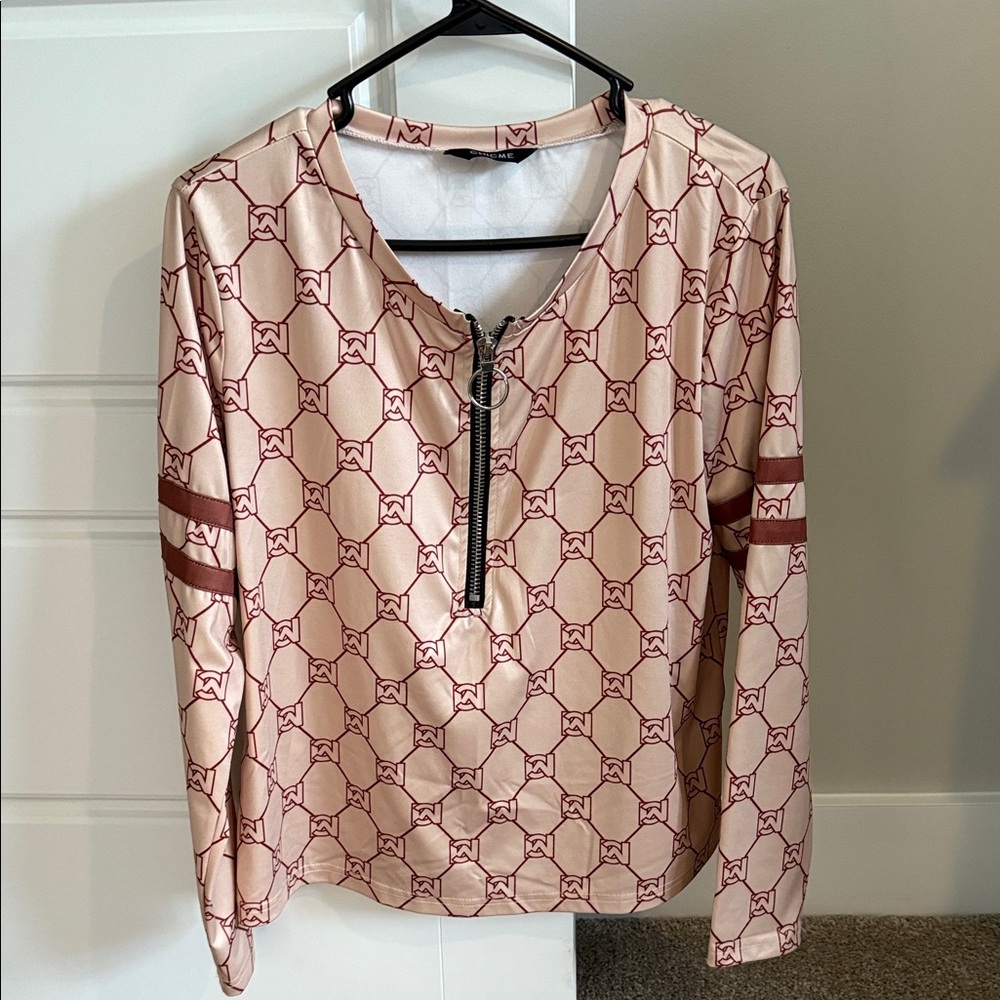 Chic Beige and Red Geometric Blouse